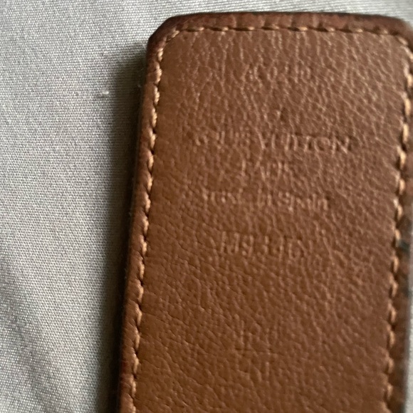 Louis Vuitton Monogram Belt - Black - Picture 9 of 12